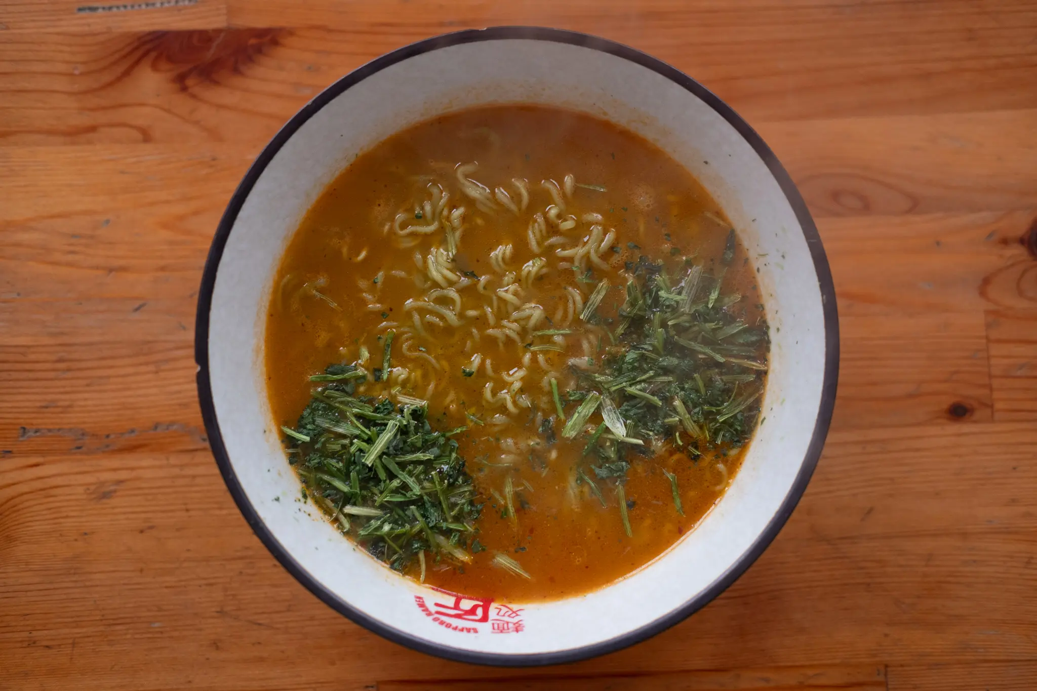 Bai Xiang Coriander Instant Noodles Spicy Beef Flavor - 白象