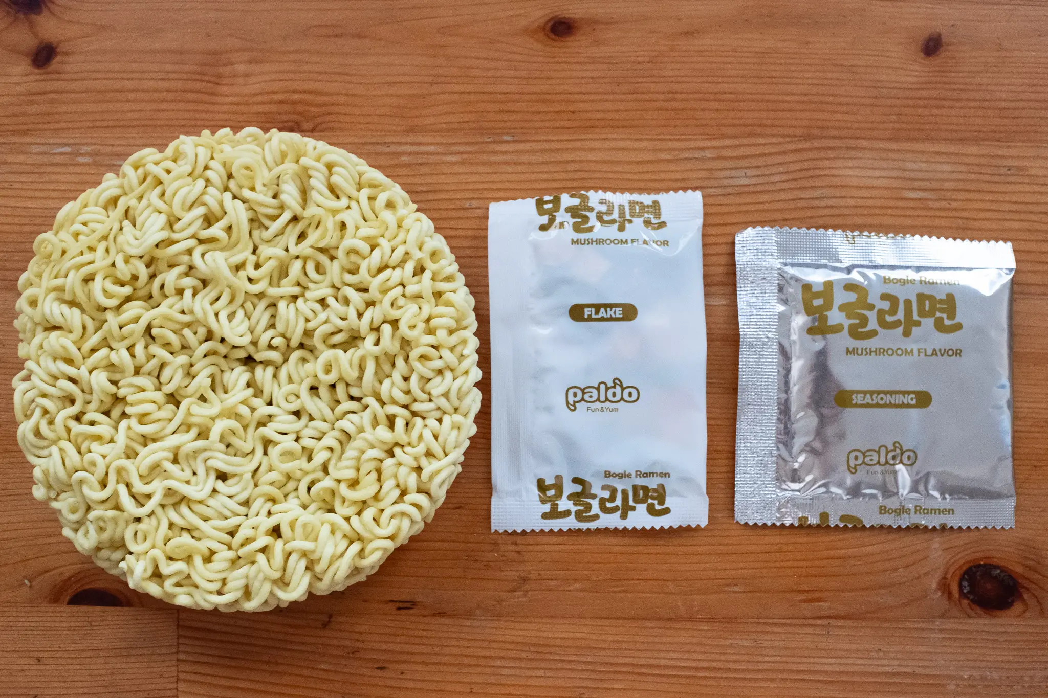 Gallery image 3 for Bogle Ramen Mushroom Flavor for Vegetarian